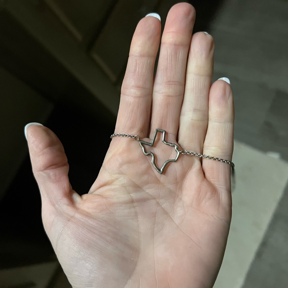 James Avery Silver Texas Outline Necklace
